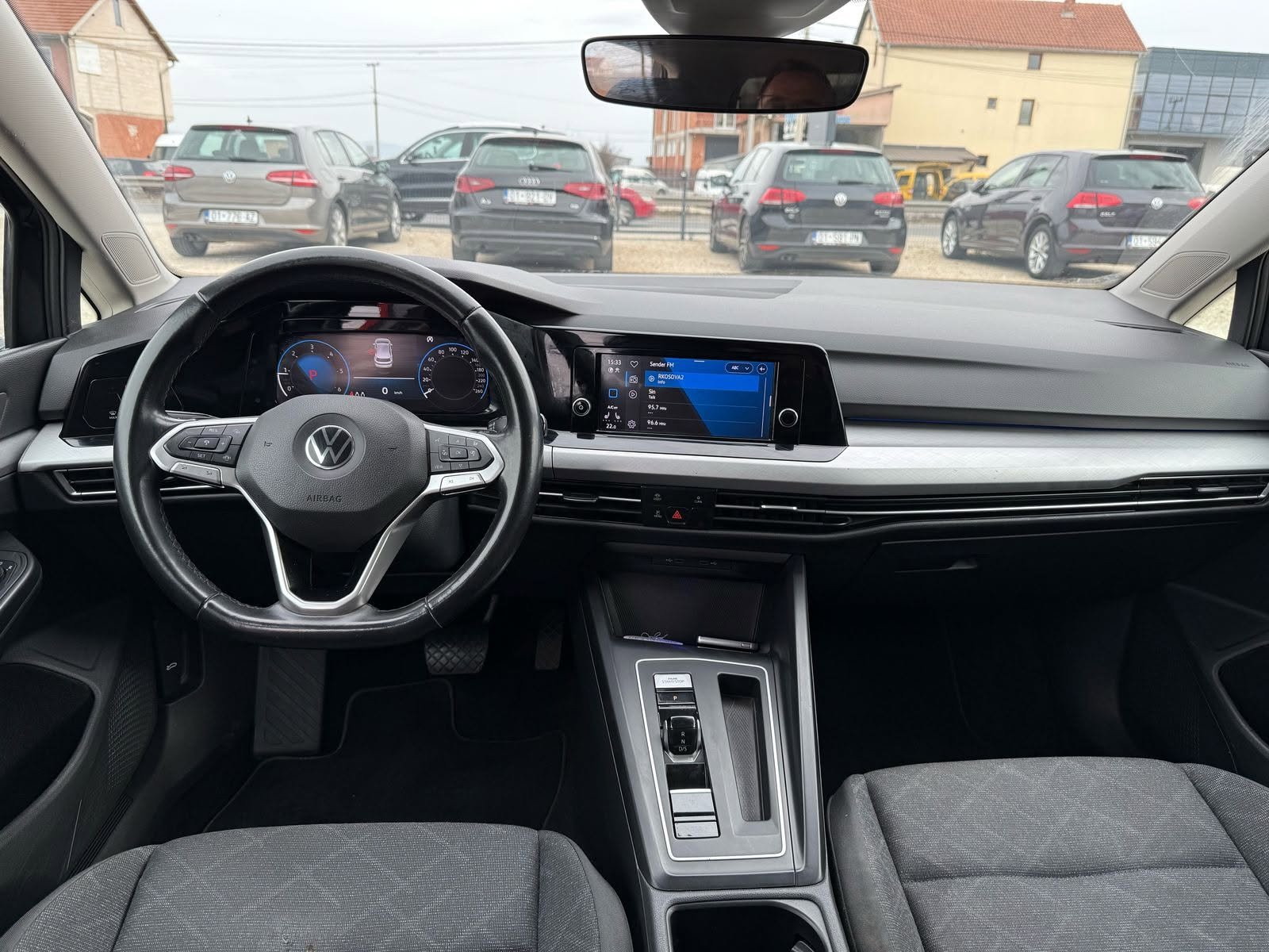 Volkswagen Golf 8